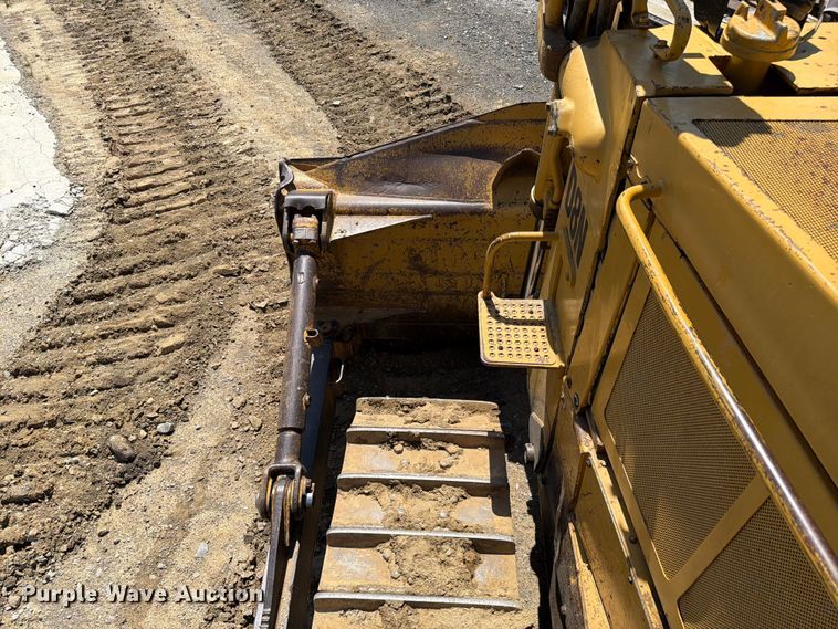 image for item FC3084 1990 Caterpillar D8N dozer