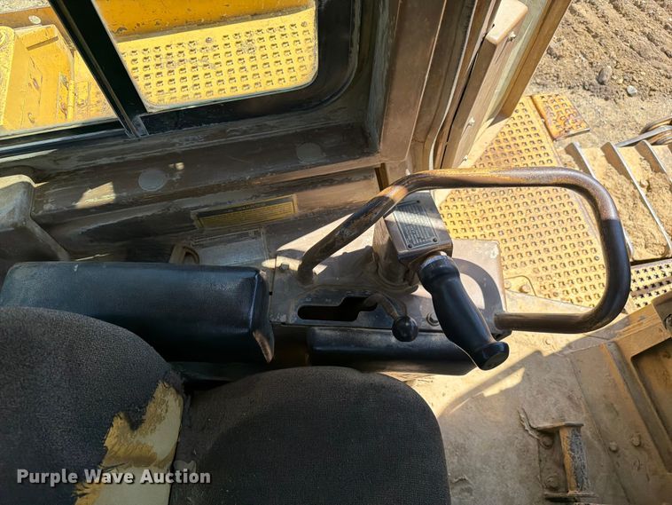 image for item FC3084 1990 Caterpillar D8N dozer