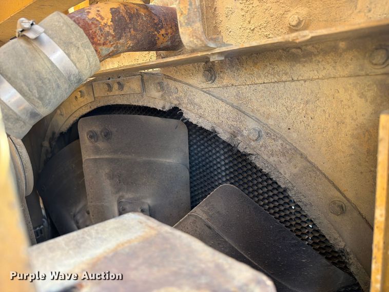 image for item FC3084 1990 Caterpillar D8N dozer