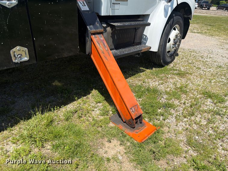 image for item FC3093 2009 Sterling Acterra bucket truck