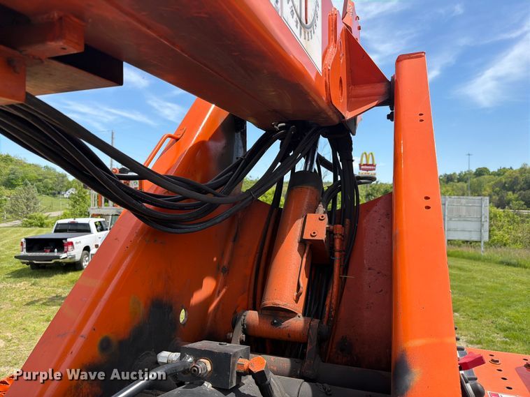 image for item FC3093 2009 Sterling Acterra bucket truck