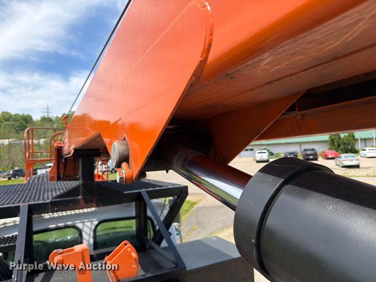 image for item FC3093 2009 Sterling Acterra bucket truck