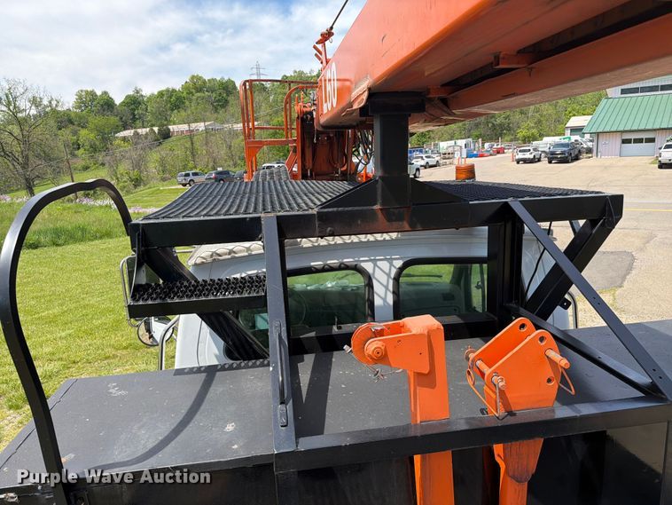 image for item FC3093 2009 Sterling Acterra bucket truck