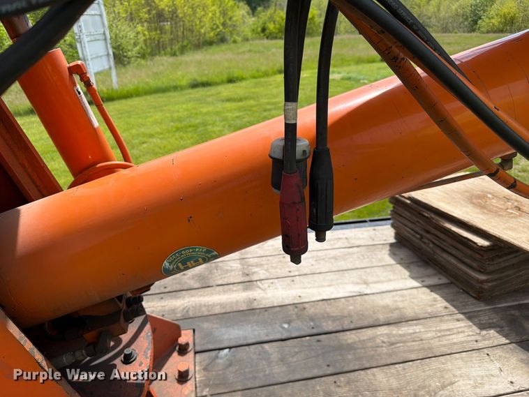image for item FC3094 2000 Freightliner FL70 bucket truck