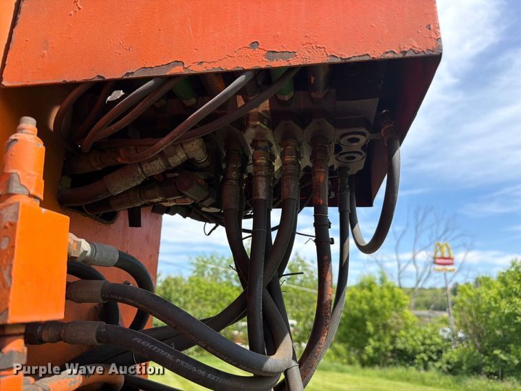 image for item FC3094 2000 Freightliner FL70 bucket truck