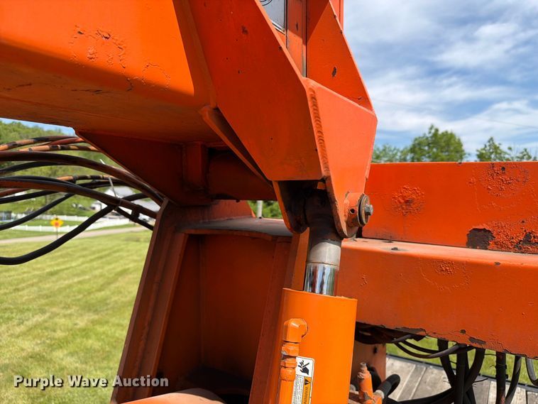 image for item FC3094 2000 Freightliner FL70 bucket truck