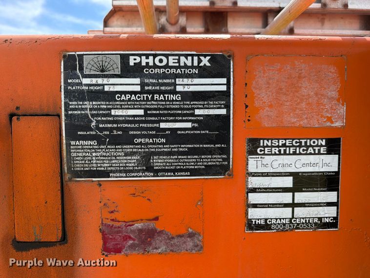 image for item FC3094 2000 Freightliner FL70 bucket truck