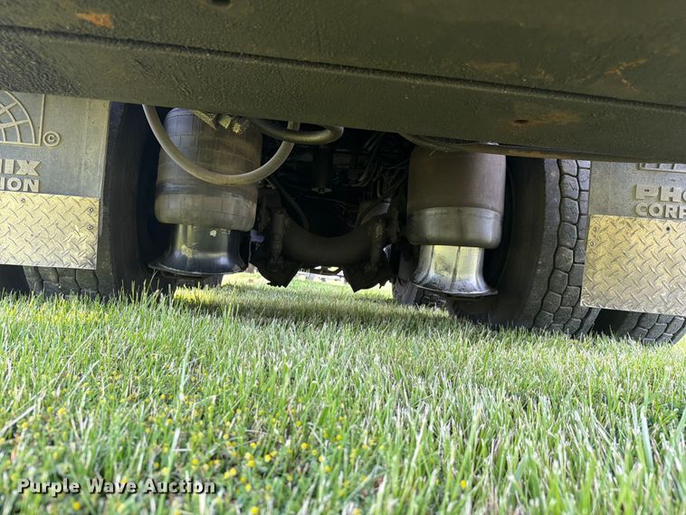 image for item FC3094 2000 Freightliner FL70 bucket truck