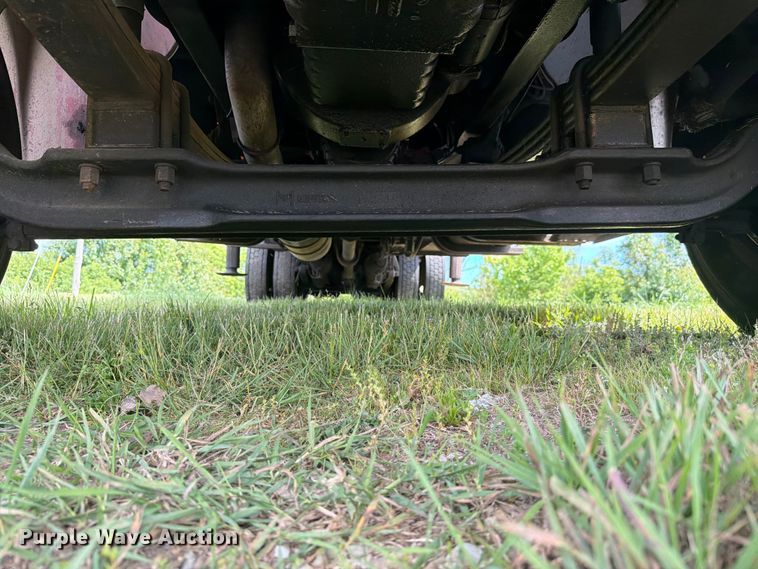 image for item FC3094 2000 Freightliner FL70 bucket truck