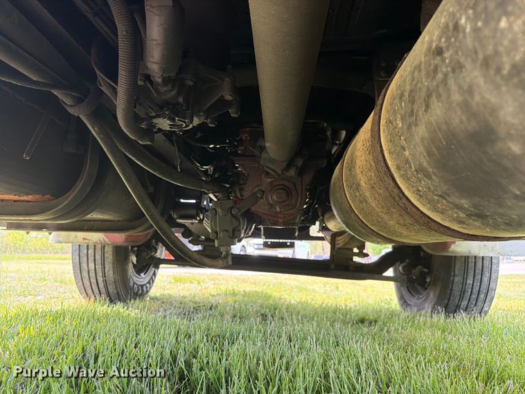 image for item FC3094 2000 Freightliner FL70 bucket truck