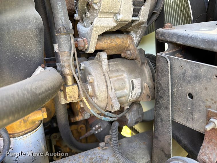 image for item FC3094 2000 Freightliner FL70 bucket truck