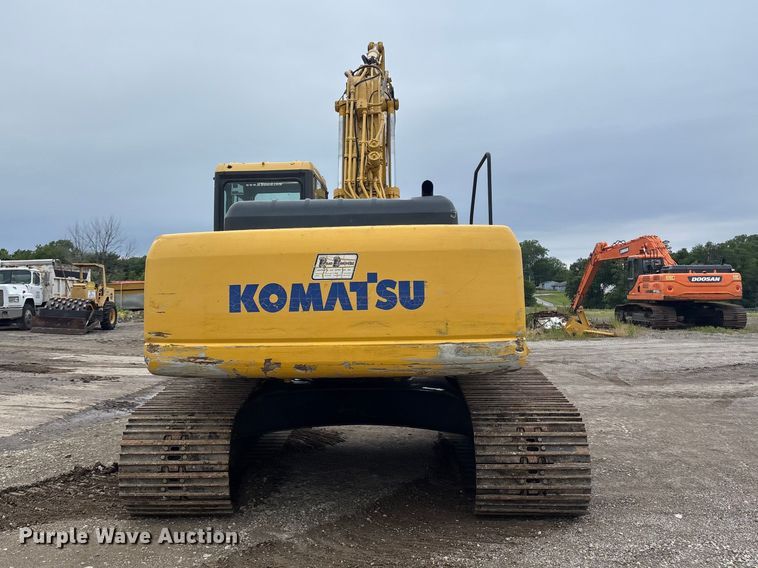 image for item FC4699 2005 Komatsu PC220LC-7L  excavator