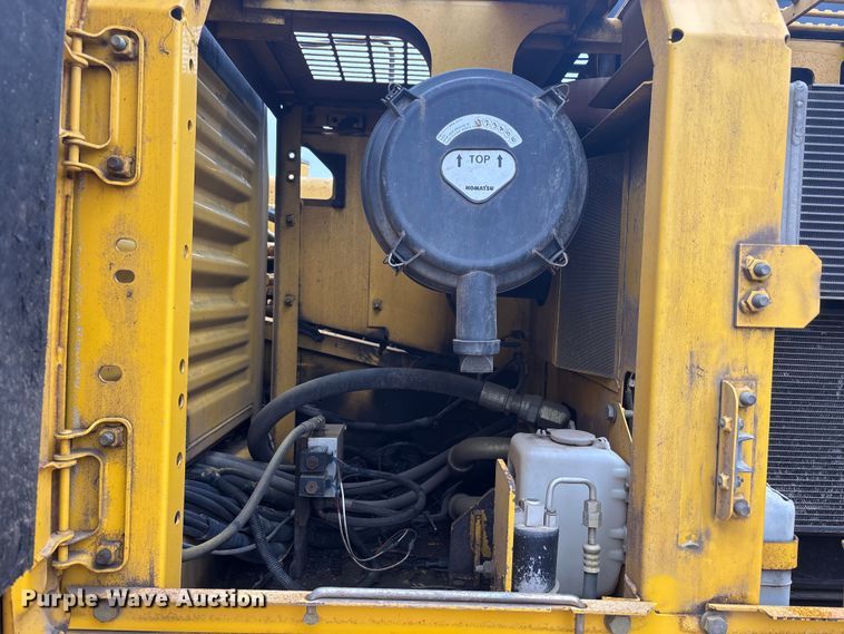 image for item FC4699 2005 Komatsu PC220LC-7L  excavator