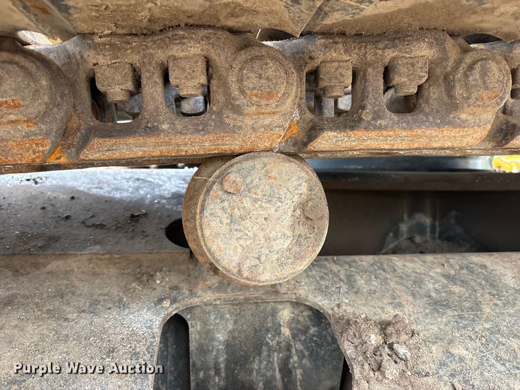 image for item FC4699 2005 Komatsu PC220LC-7L  excavator