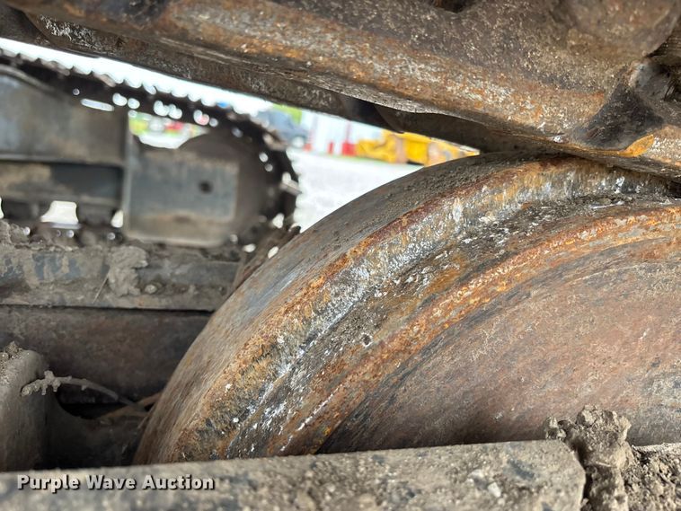 image for item FC4699 2005 Komatsu PC220LC-7L  excavator