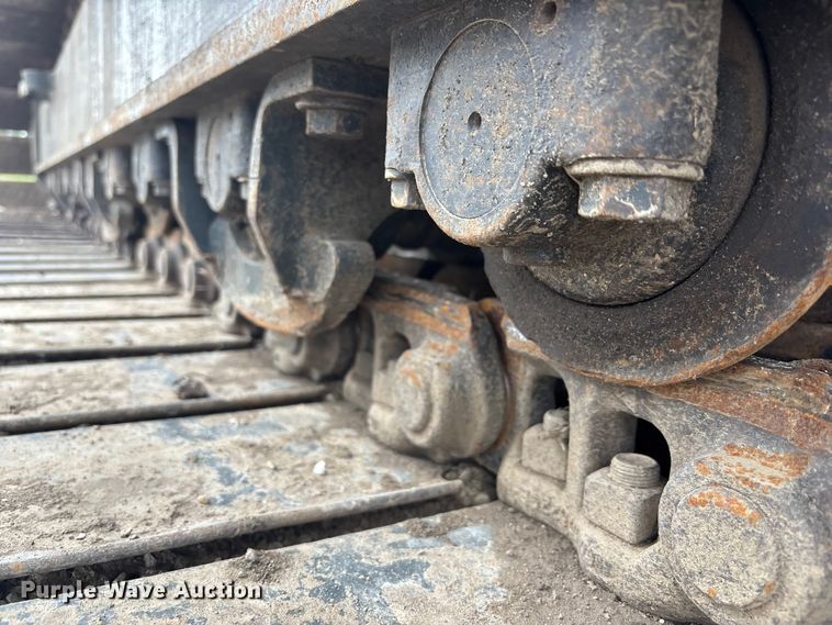 image for item FC4699 2005 Komatsu PC220LC-7L  excavator