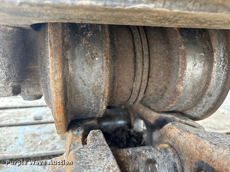 image for item FC4699 2005 Komatsu PC220LC-7L  excavator