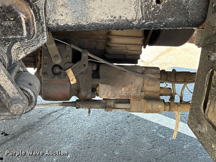image for item FC4704 2000 Ford F750 dump truck