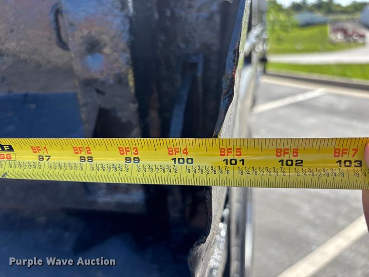 image for item FC4704 2000 Ford F750 dump truck