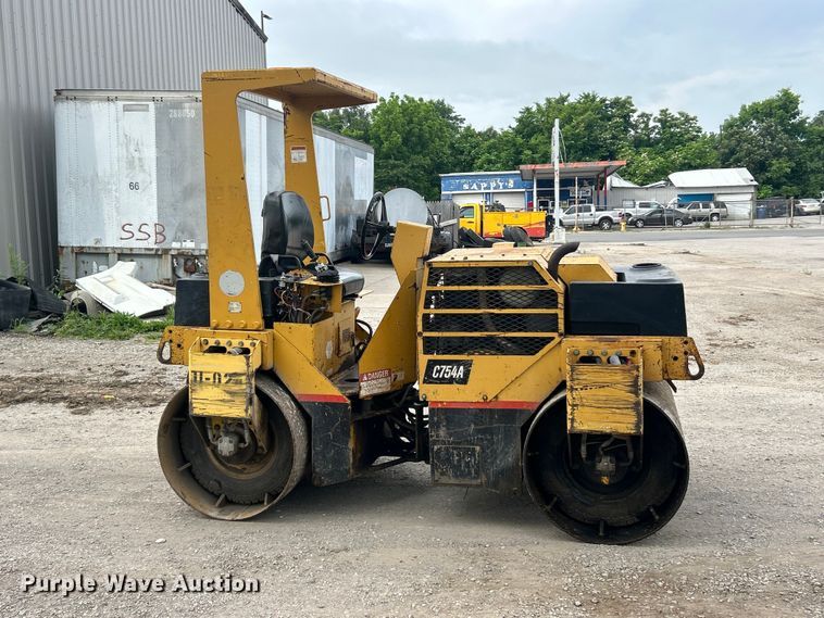 image for item FC5202 Hypac C754A double drum vibratory roller