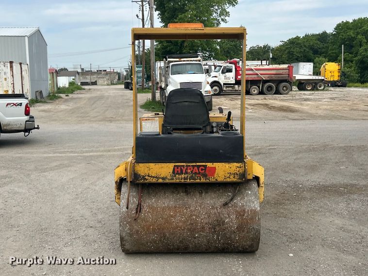 image for item FC5202 Hypac C754A double drum vibratory roller