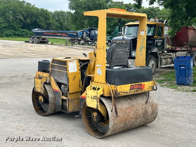 image for item FC5202 Hypac C754A double drum vibratory roller
