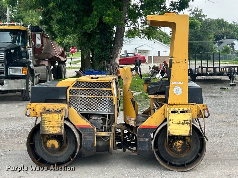 image for item FC5202 Hypac C754A double drum vibratory roller