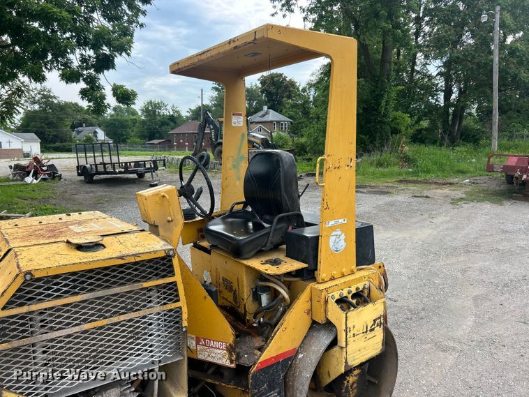 image for item FC5202 Hypac C754A double drum vibratory roller