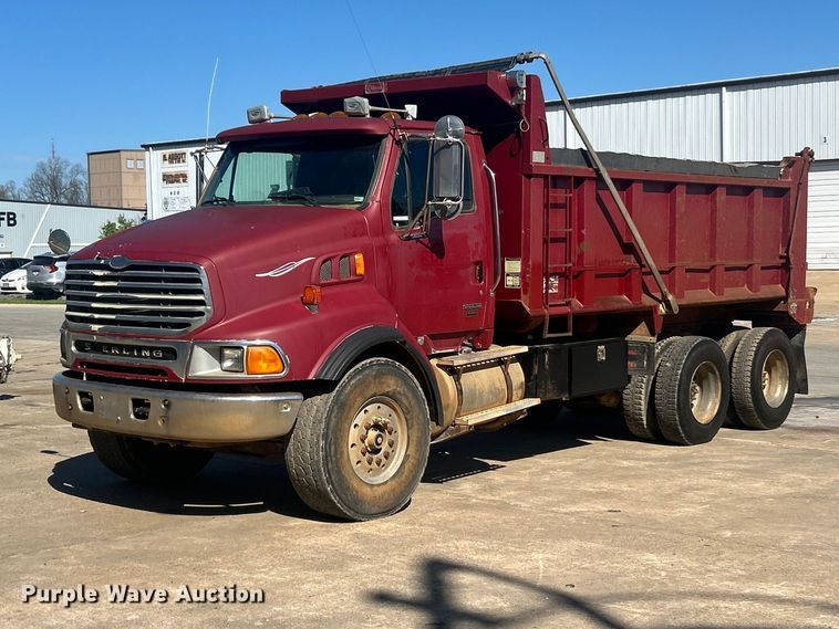 image for item FC5359 2004 Sterling dump truck