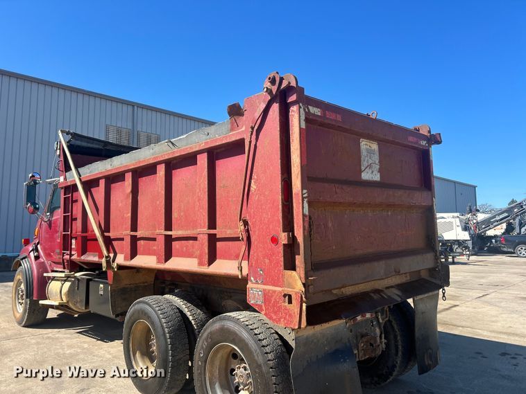 image for item FC5359 2004 Sterling dump truck