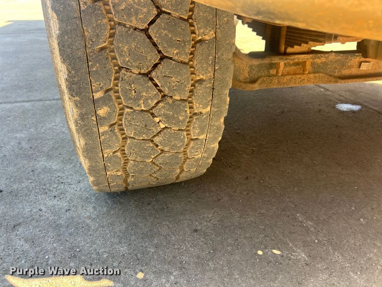 image for item FC5359 2004 Sterling dump truck