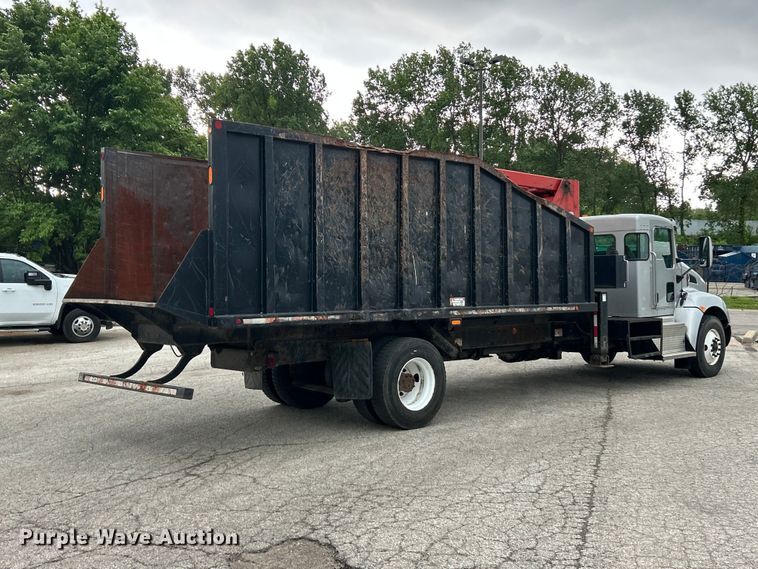 image for item FC5517 2015 Kenworth T370 grapple crane truck