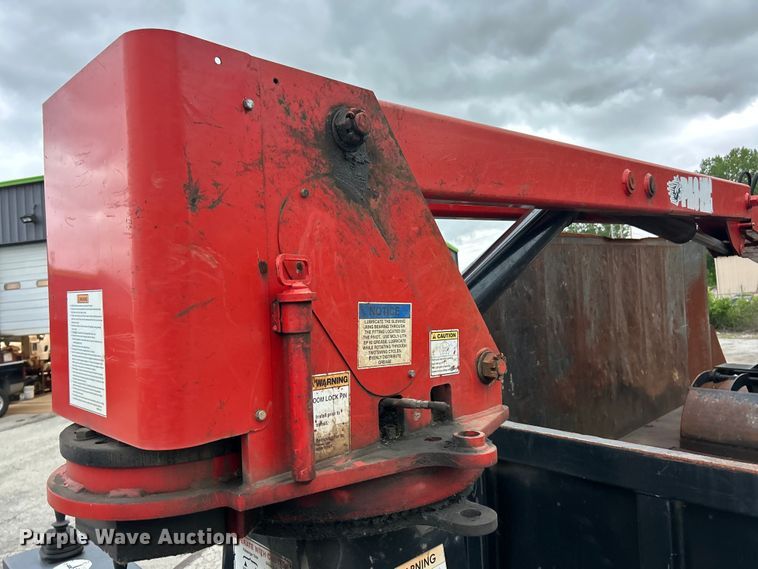 image for item FC5517 2015 Kenworth T370 grapple crane truck