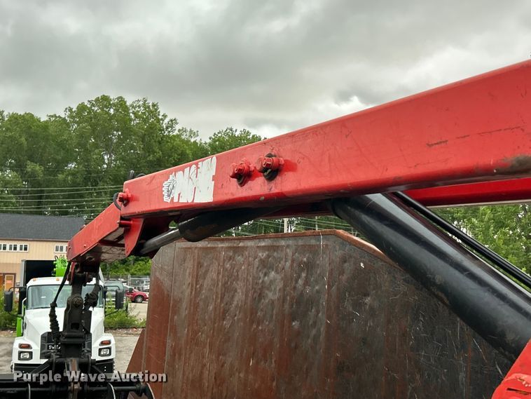 image for item FC5517 2015 Kenworth T370 grapple crane truck