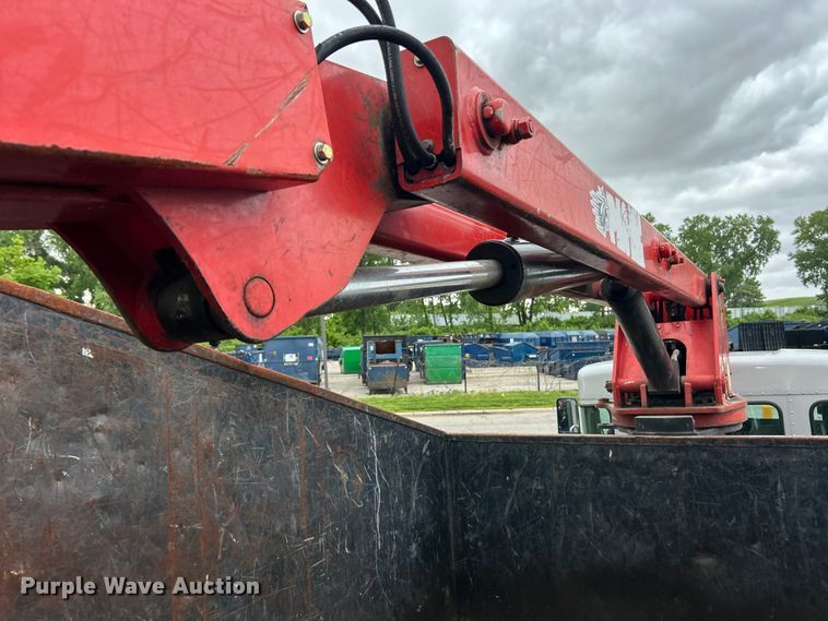 image for item FC5517 2015 Kenworth T370 grapple crane truck