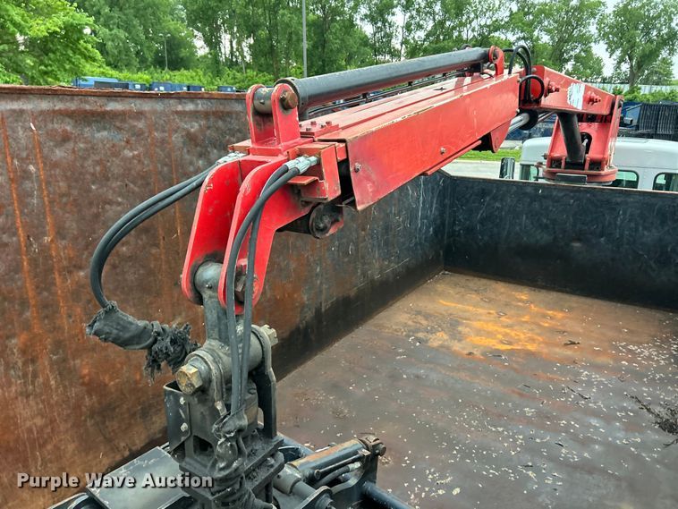 image for item FC5517 2015 Kenworth T370 grapple crane truck
