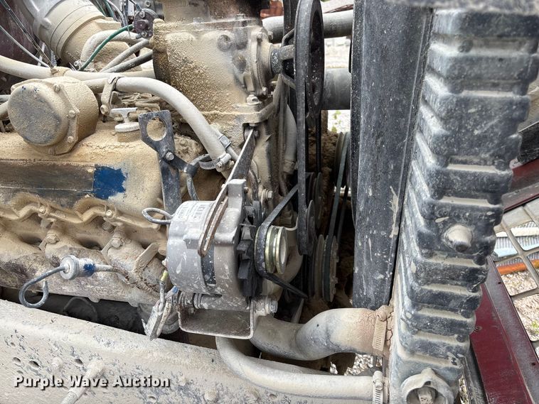 image for item FC5696 1973 Ford 8000 water truck