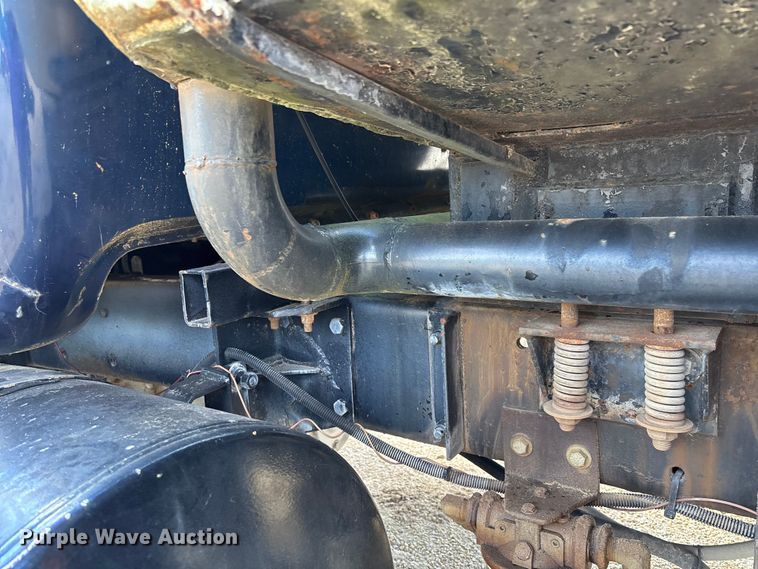 image for item FC5697 1981 Mack R686ST water truck