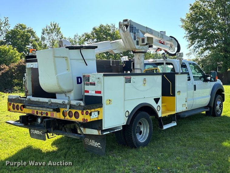 image for item FC5719 2012 Ford F550  bucket truck