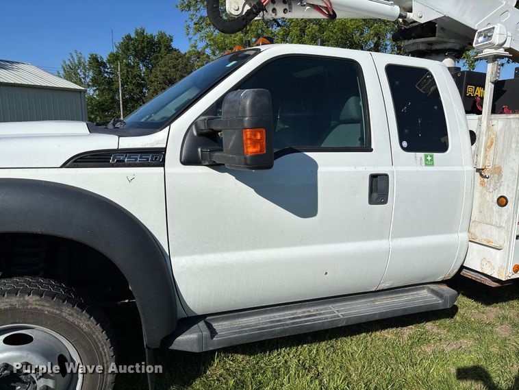 image for item FC5719 2012 Ford F550  bucket truck