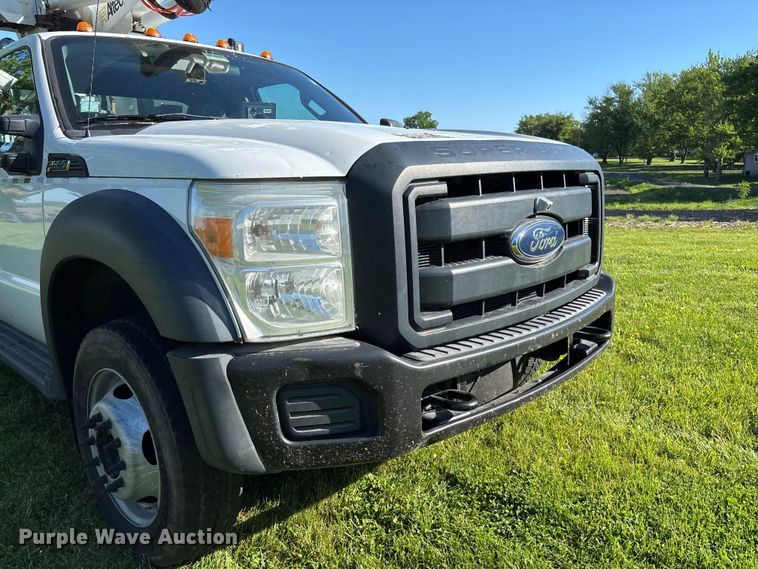 image for item FC5719 2012 Ford F550  bucket truck