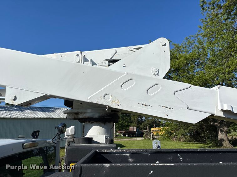 image for item FC5719 2012 Ford F550  bucket truck