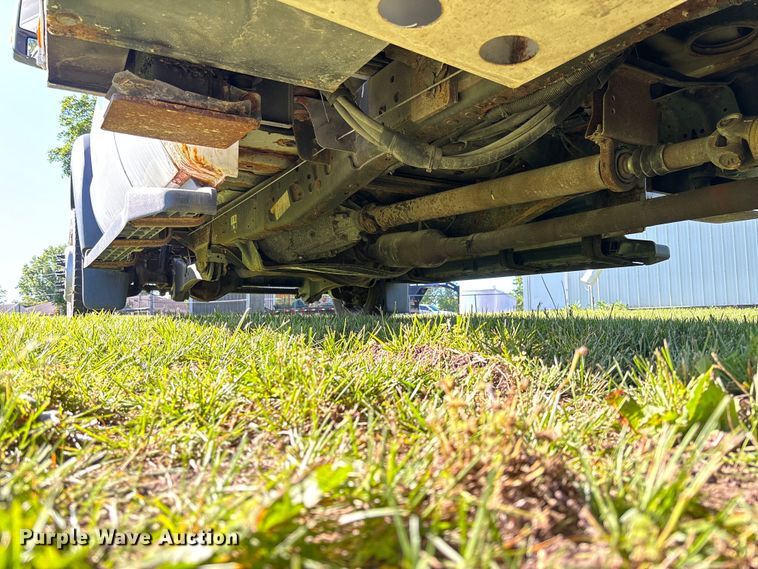 image for item FC5719 2012 Ford F550  bucket truck