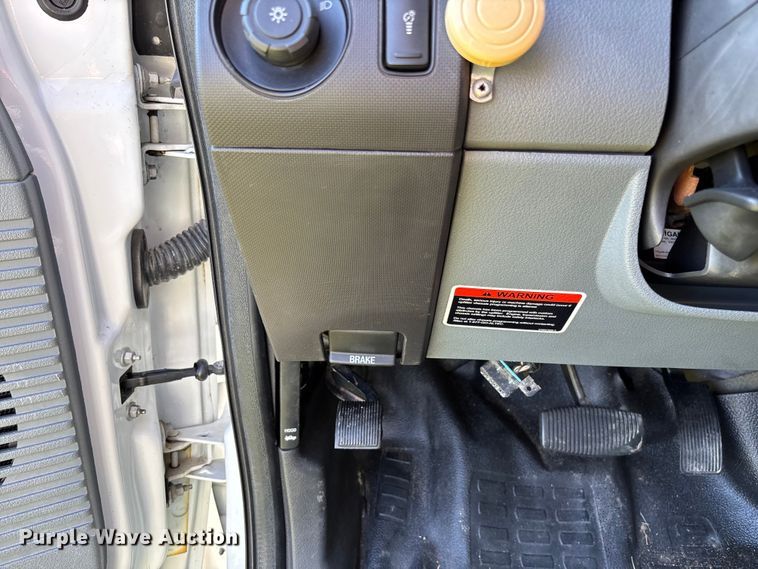 image for item FC5719 2012 Ford F550  bucket truck