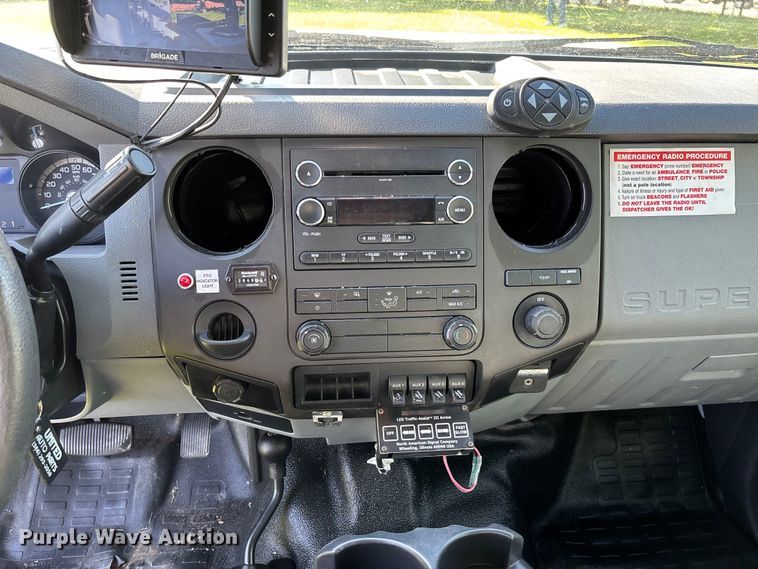 image for item FC5719 2012 Ford F550  bucket truck