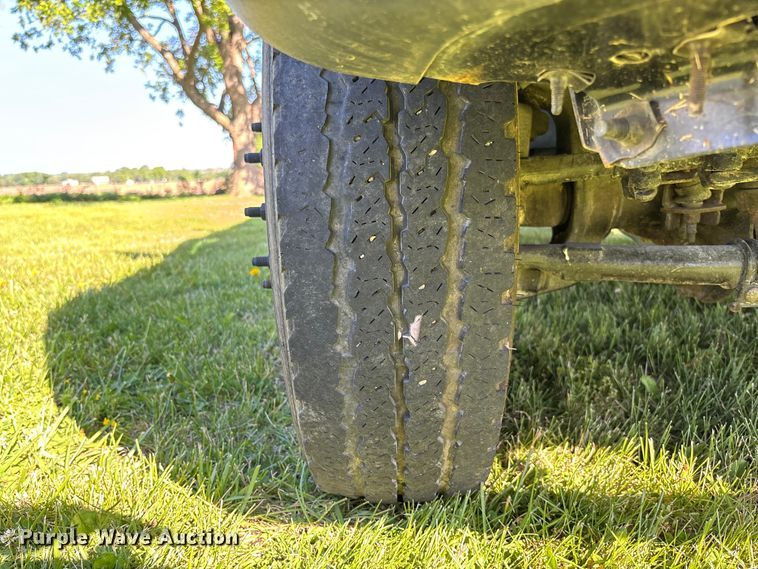 image for item FC5719 2012 Ford F550  bucket truck