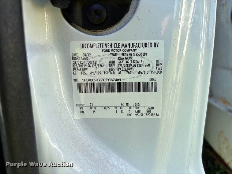 image for item FC5719 2012 Ford F550  bucket truck
