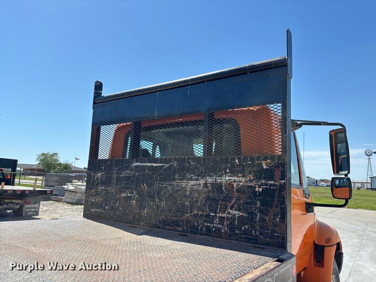 image for item FC5727 2007 International 4300 dump flatbed truck