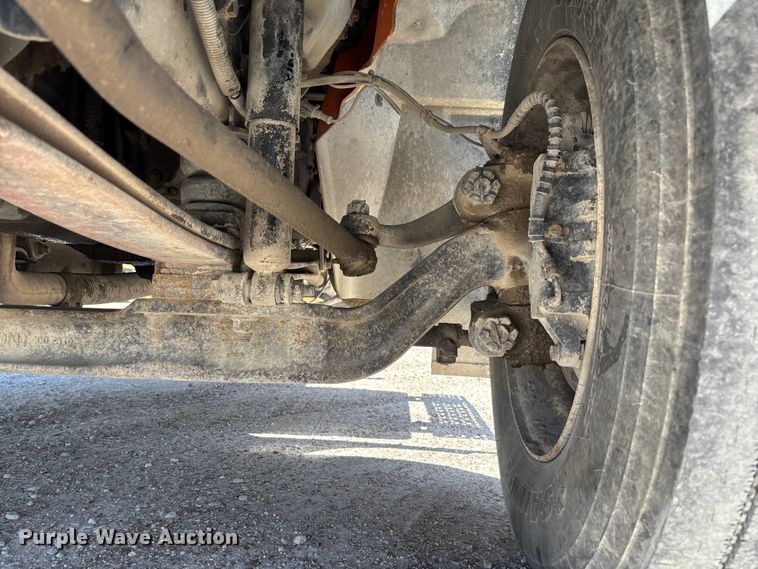 image for item FC5727 2007 International 4300 dump flatbed truck