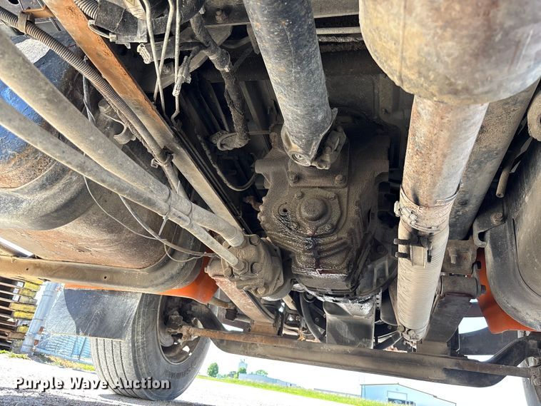 image for item FC5727 2007 International 4300 dump flatbed truck